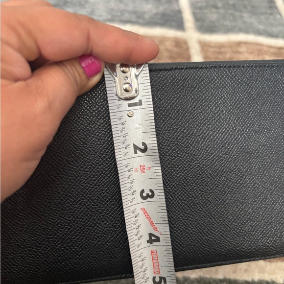 Coach Black Leather Women's Bag - Picture 2 of 7